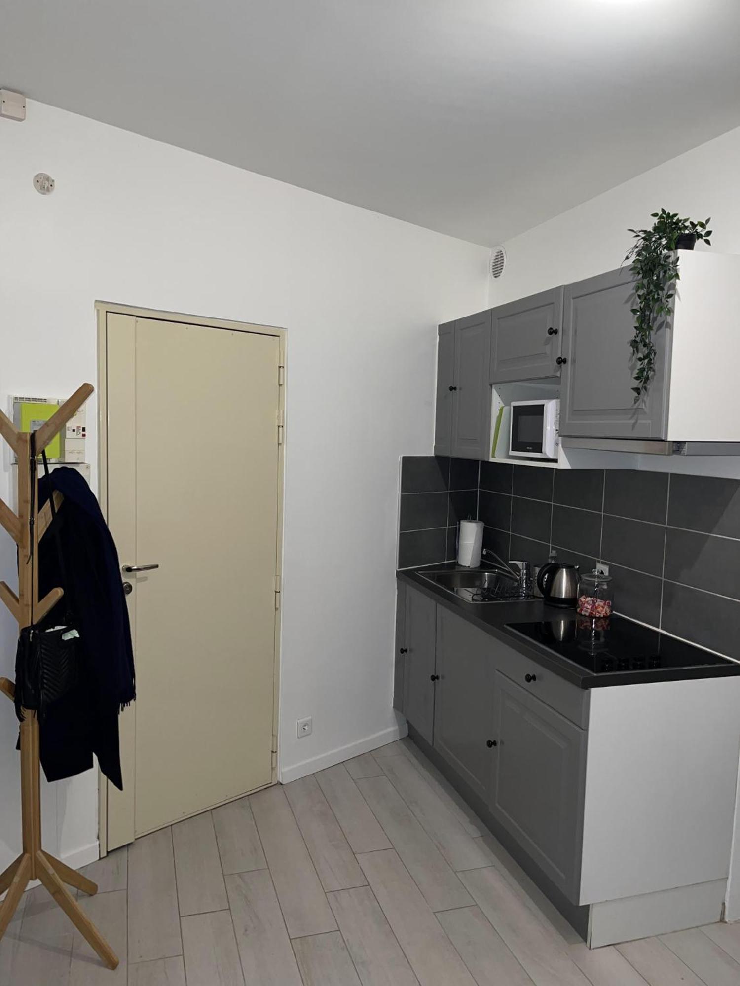 17 - Cosy & Modern Appartement Paris